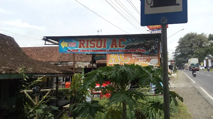 risqi ac mobil magelang
