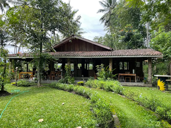 Tempat Makan Dekat Svargabumi Borobudur